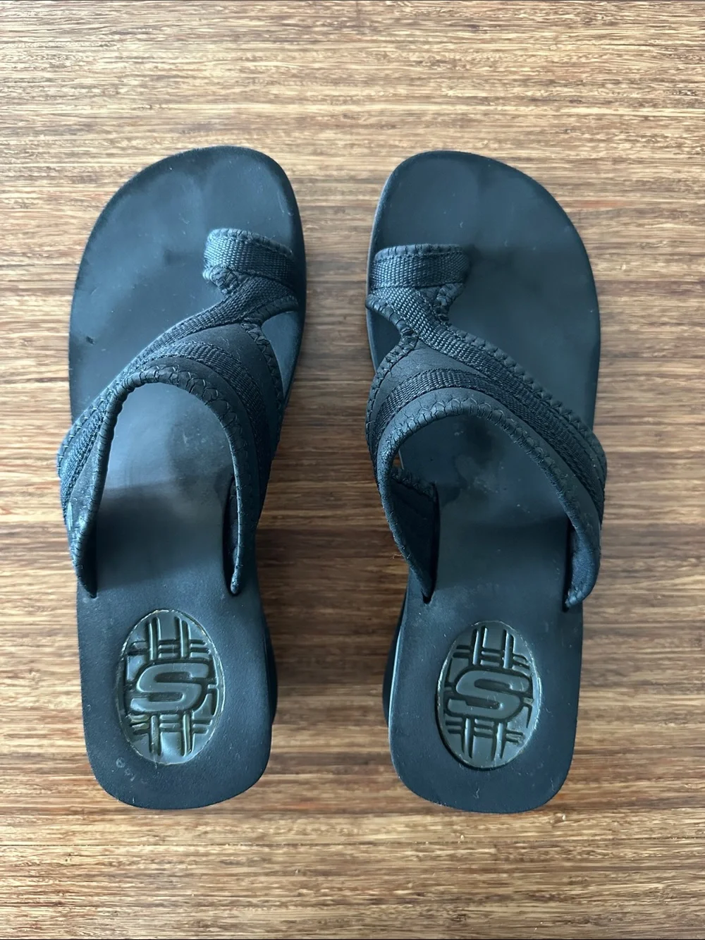 Skechers Black Slip-On Thong Sandals with Cushioned Footbed and toe loop